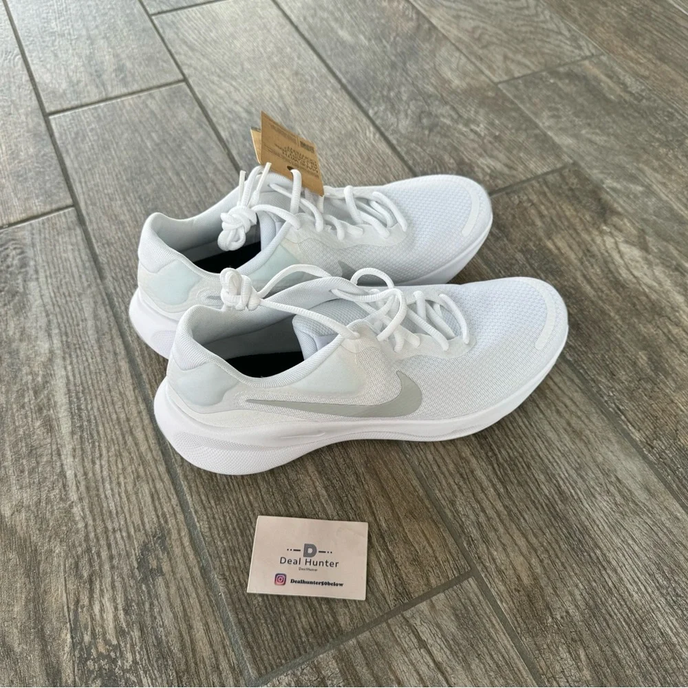 Brand New Nike Revolution 7 “White” Men's Running Shoes - Picture 4 of 12